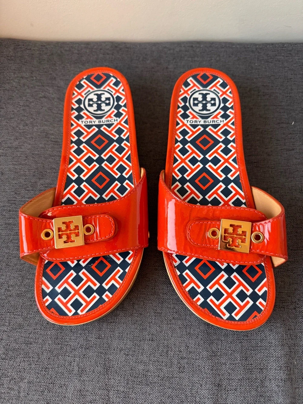 Tory Burch Girls Orange Patent Logo Slide Sandals